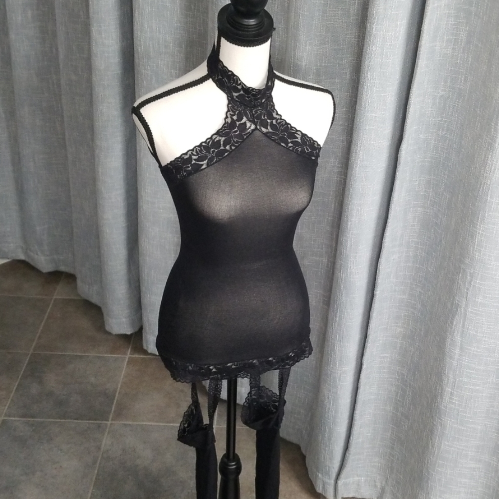 Super sexy one piece Lingerie EUC - Picture 2 of 4